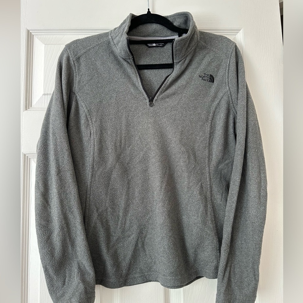 The North Face Black and Gray Fleece Pullover